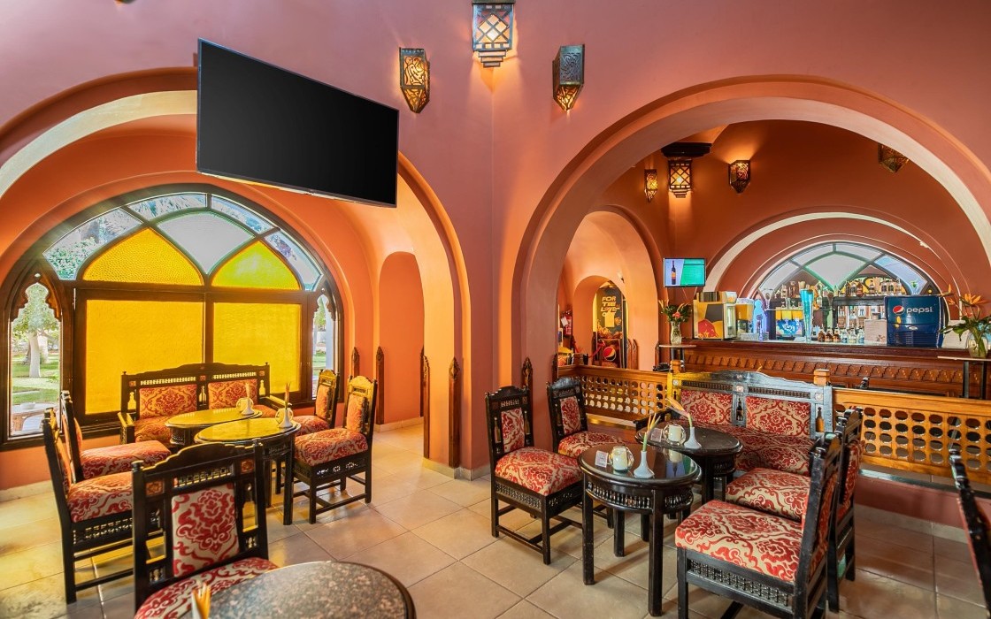 Arabella-hotel-el-khan-bar