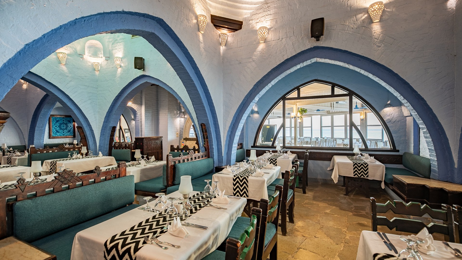 Arabella-hotel-grill-restaurant-11