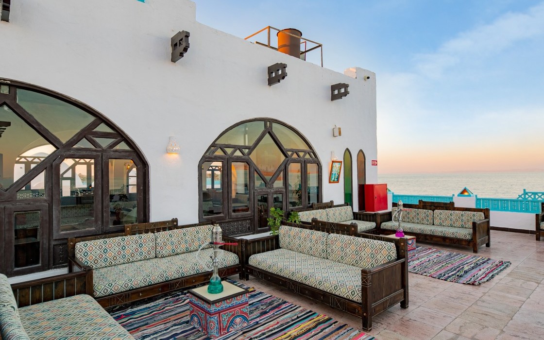 Arabella-hotel-om kolthoum-cafe-10