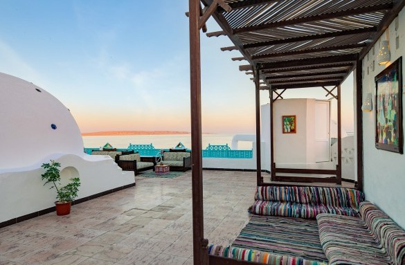 Arabella-hotel-om kolthoum-cafe-11