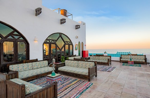 Arabella-hotel-om kolthoum-cafe-6