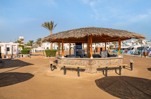 Arabella-hotel-reefbar-2