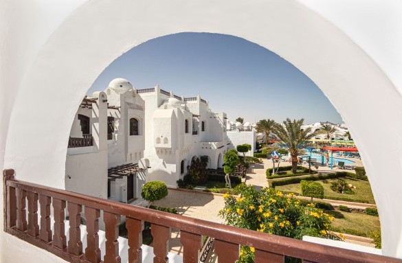 Arabella-hotel-garden-view-balcony