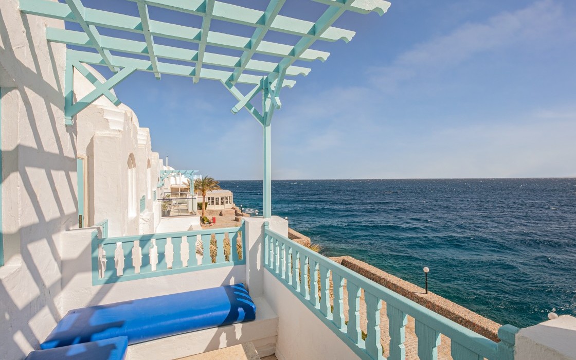 Arabella-hotel-sea-view-balcony-4