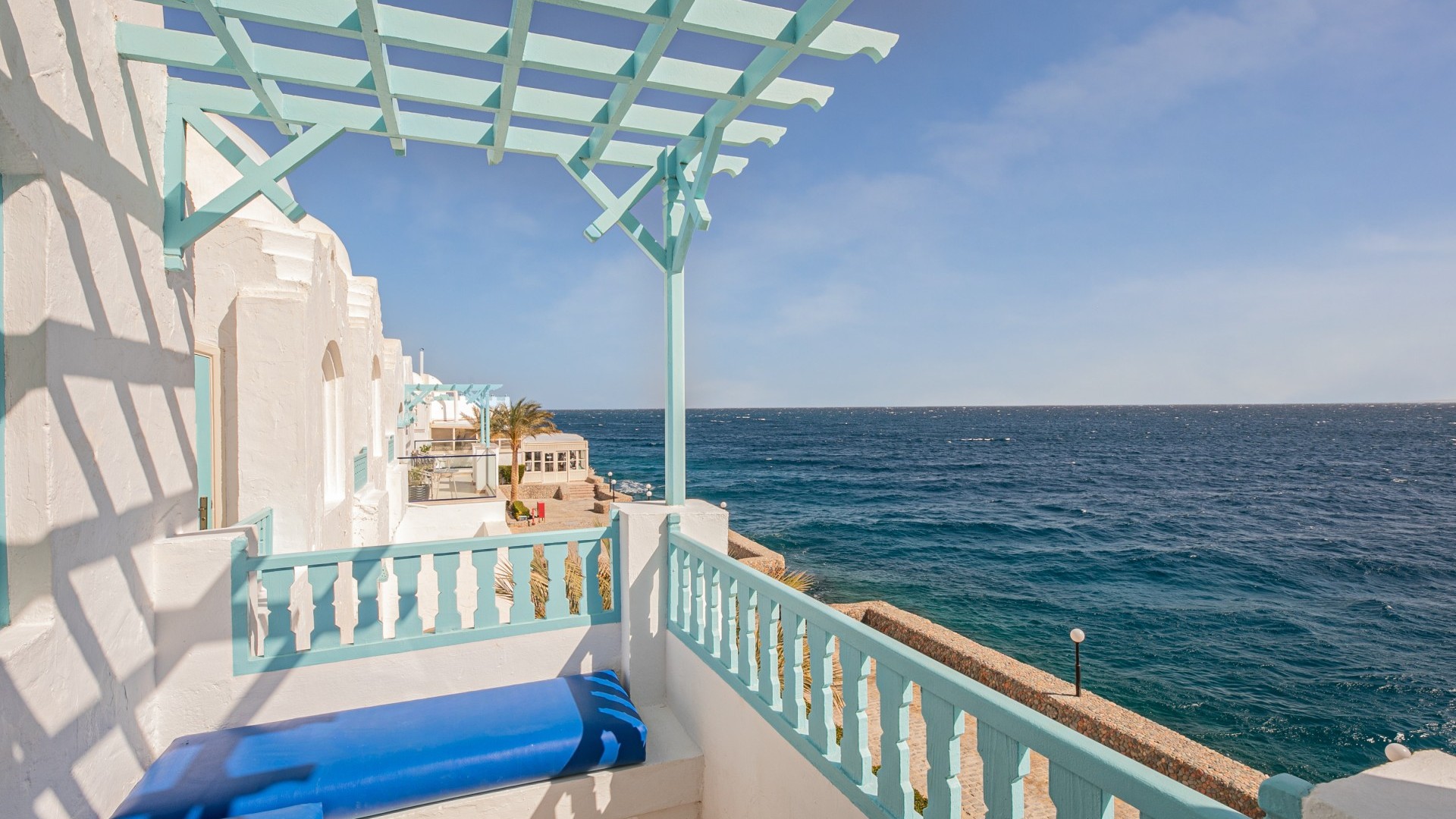 Arabella-hotel-sea-view-balcony-4