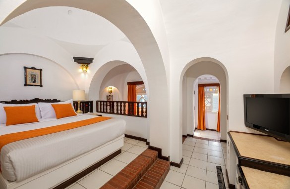 Arabella-hotel-sea-view-room-4