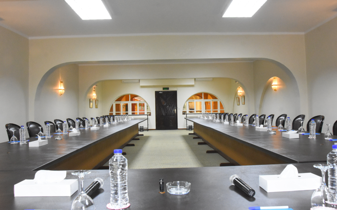 arabia-hotel-meeting-room