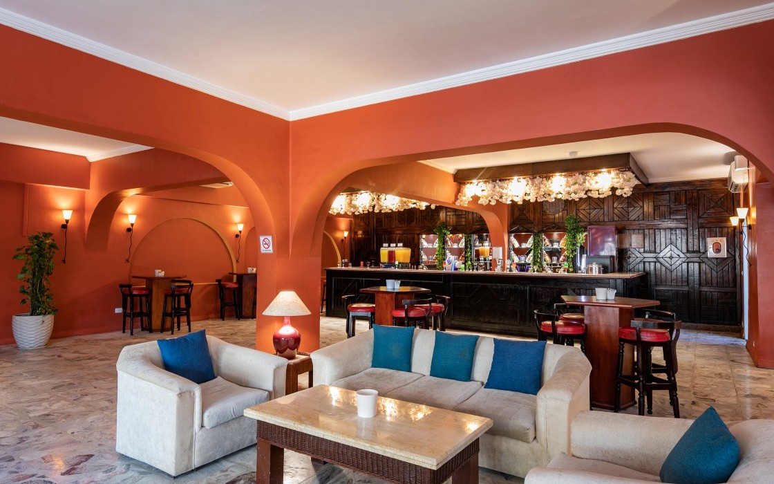 arabia-hotel-lobby-bar-2