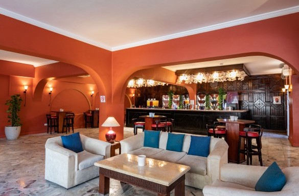 arabia-hotel-lobby-bar-2