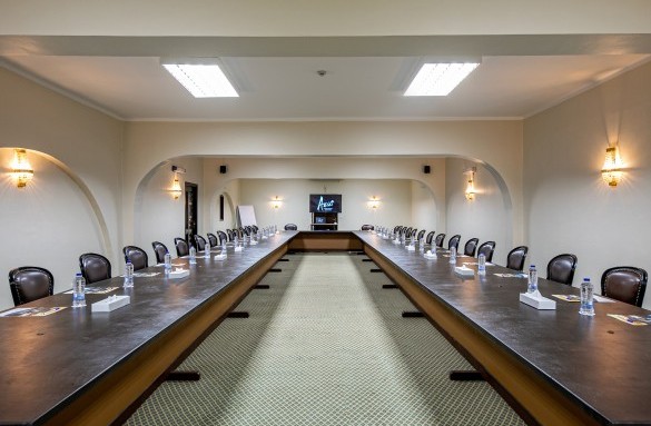 arabia-hotel-meeting-room