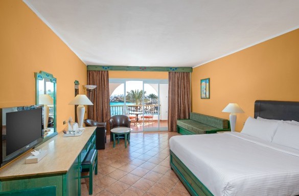 arabia-hotel-lagoon-room-kingbed