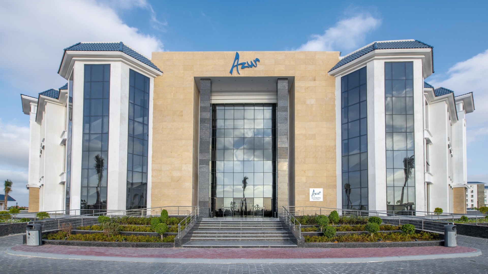 azur-hotel-north-coast-facade