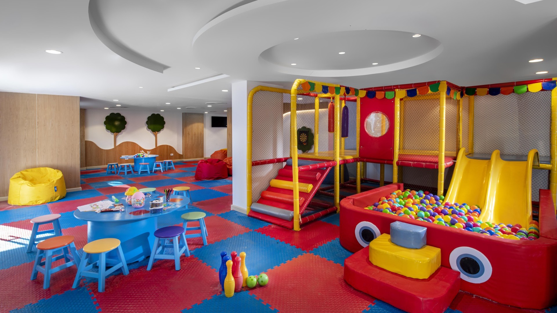 azur-hotel-north-coast-kids-club