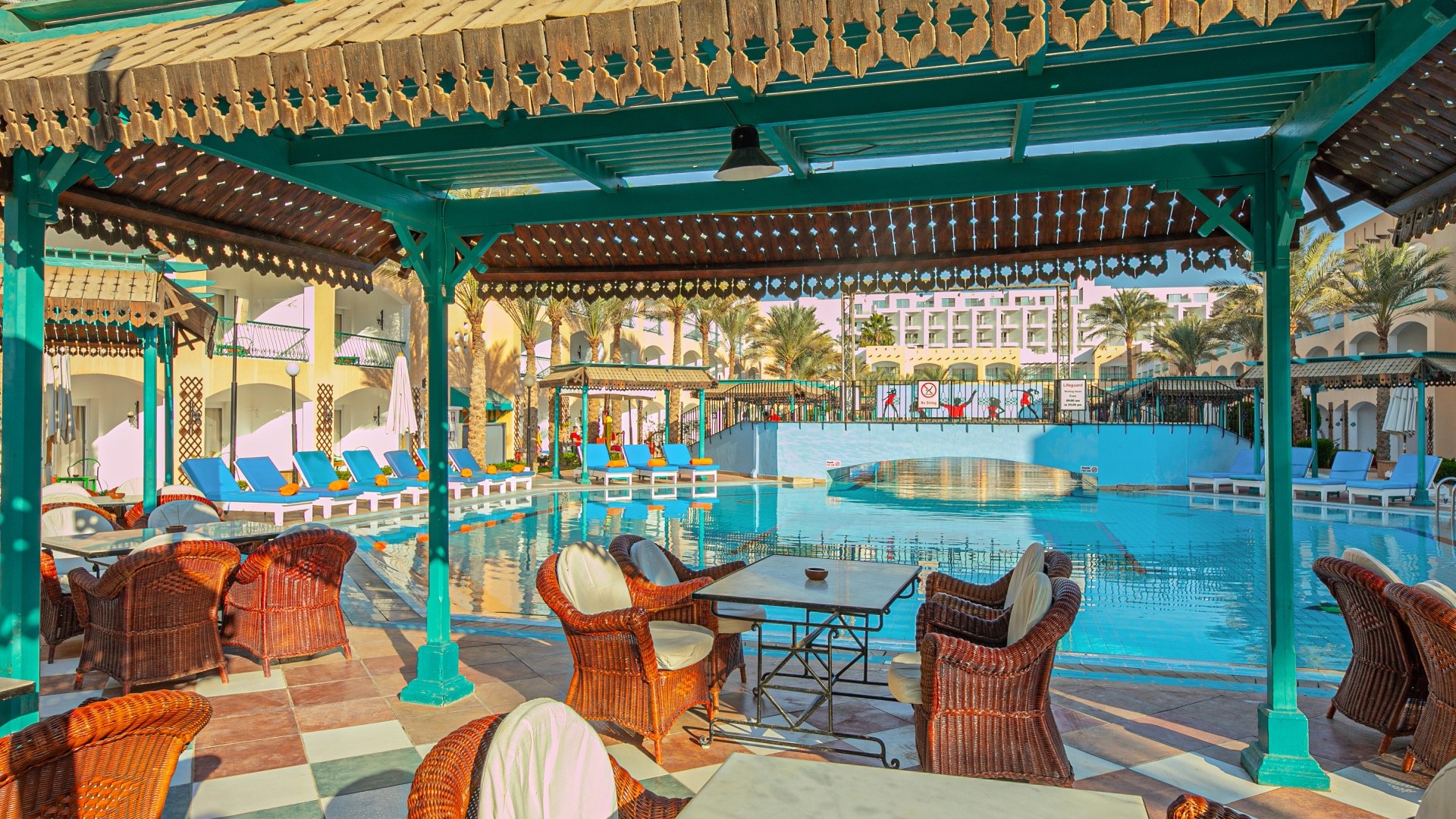 bel-air-hotel-snacks-bar-3