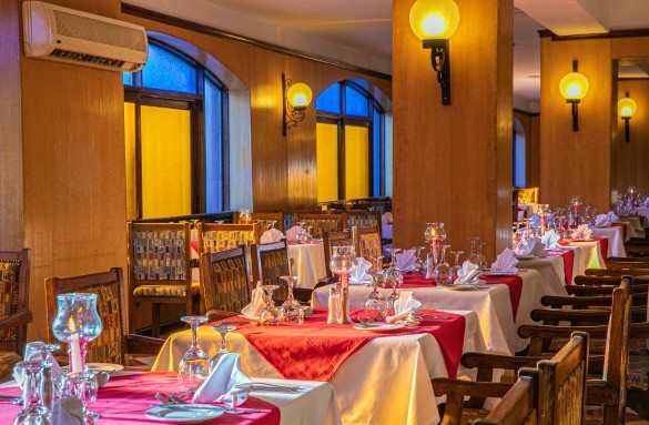 bel-air-hotel-titanic-restaurant-3