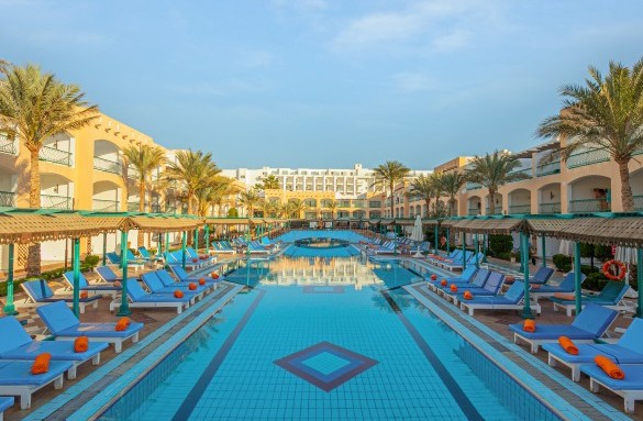 bel-air-hotel-hurghada-swimming-pool-2