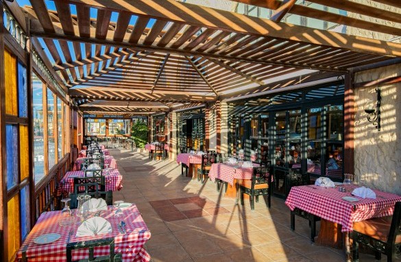 giftun-hotel-la-pizzetta-rest-terrace