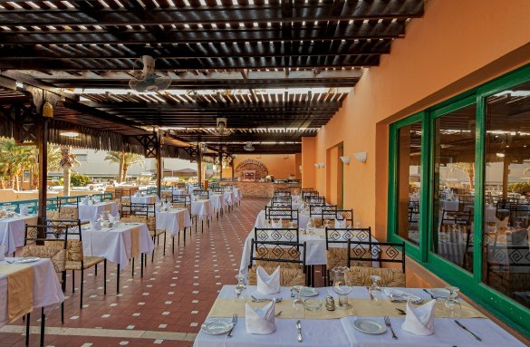 giftun-hotel-sunny-rest-terrace