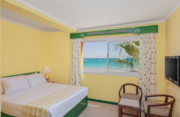 giftun-hotel-junior-suite-bedroom-4