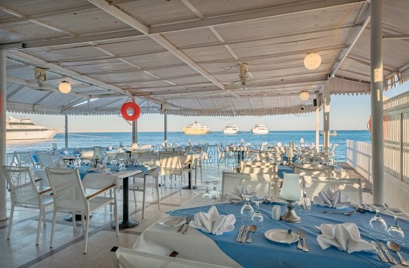 marlin-hotel-fish-restaurant-2