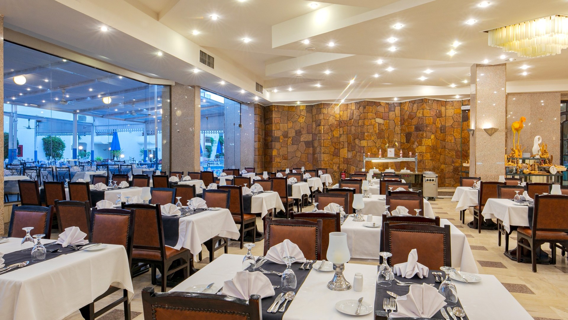 marlin-hotel-main-restaurant-4