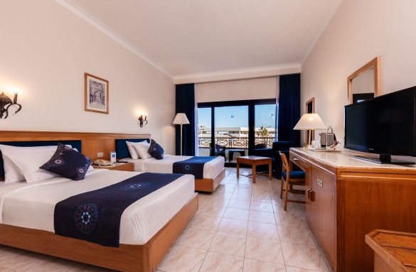 pharaoh-hotel-standard-garden-view-2