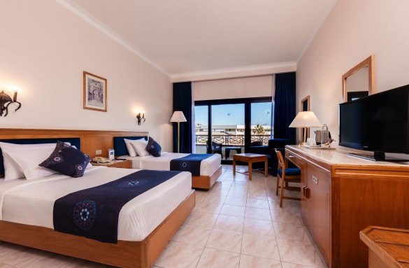 pharaoh-hotel-standard-garden-view