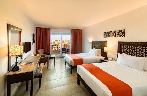 wadi-lahmy-hotel-deluxe-room-twin-bed