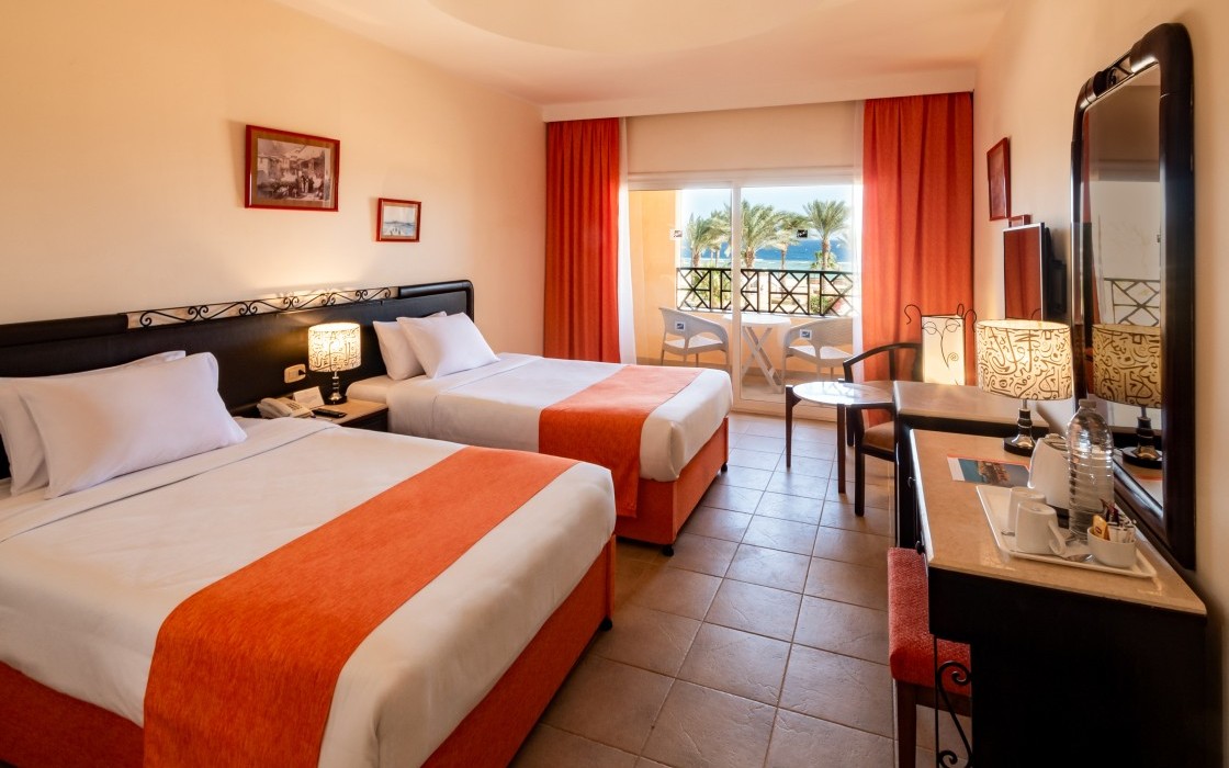 wadi-lahmy-hotel-standard-room-twin-bed