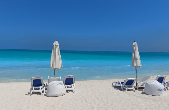azur-hotels-resorts-beach-3